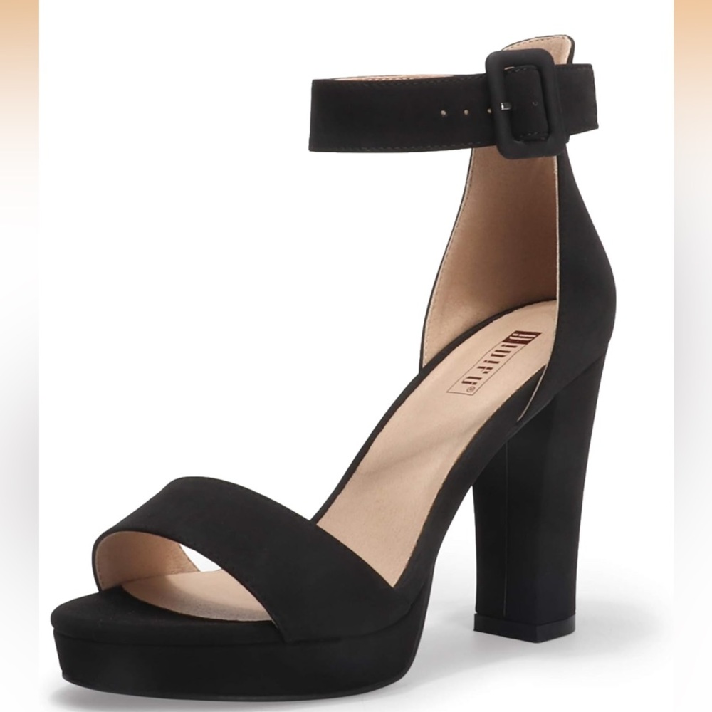 NWOT Classic Black Ankle-Strap Platform Sandal - Women